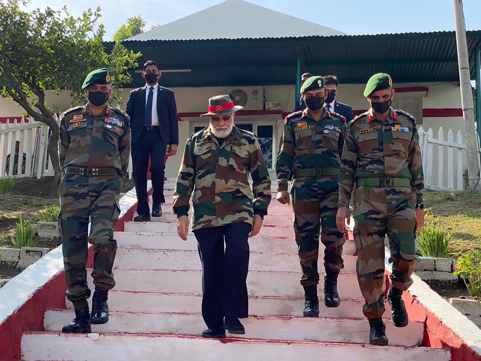 Mahesh Babu | Mahesh babu, Army pics, Army look